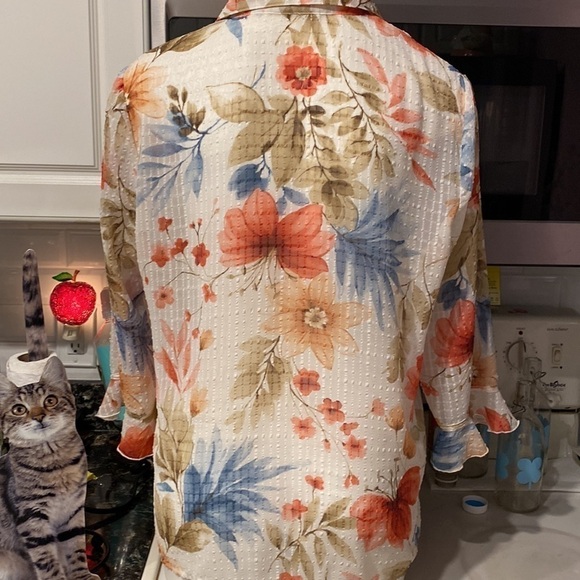 Z womens Alfred Dunner floral sheer 3/4 tulip sleeve button up top size 14 - Picture 3 of 4